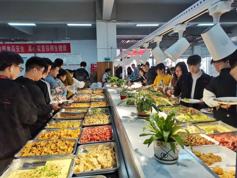 团餐配送：企业食堂的便捷选择