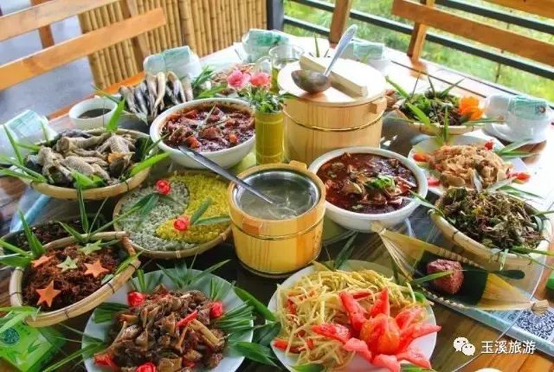 如何选择一家合适的食堂承包商?这不仅关系到员工的饮食健康,还直接影响企业的办公氛围。